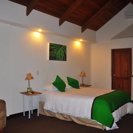 Legacy Boutique Hotel Quesada  Phòng bức ảnh